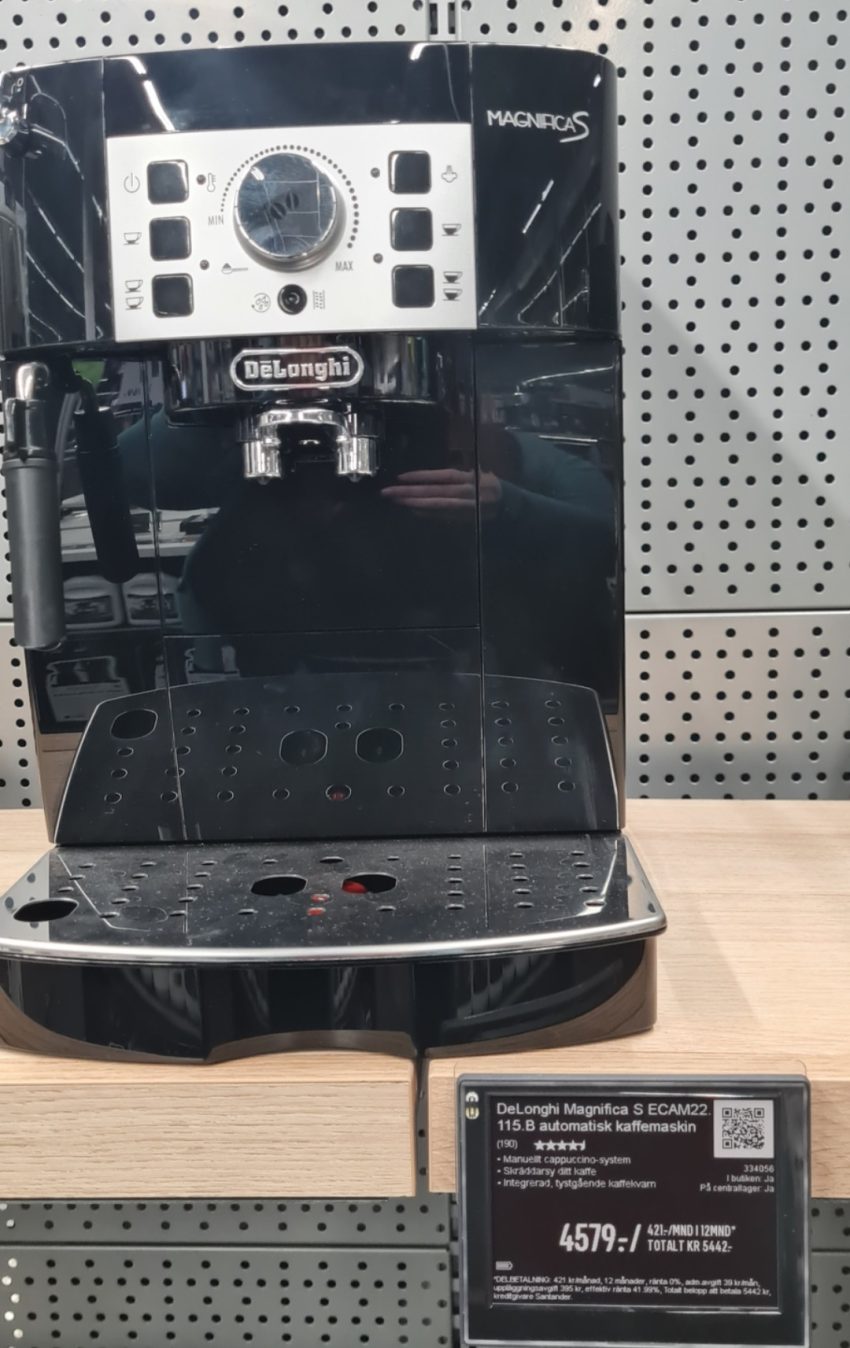 Kaffemaskinen delonghi magnifica