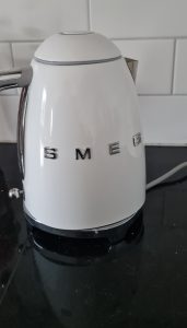 Varför inte sälja en vattenkokare från Smeg genom dropshipping Sverige?