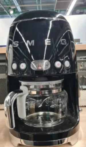 Svart kaffebryggare Smeg